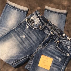 Miss Me capris in brand new condition